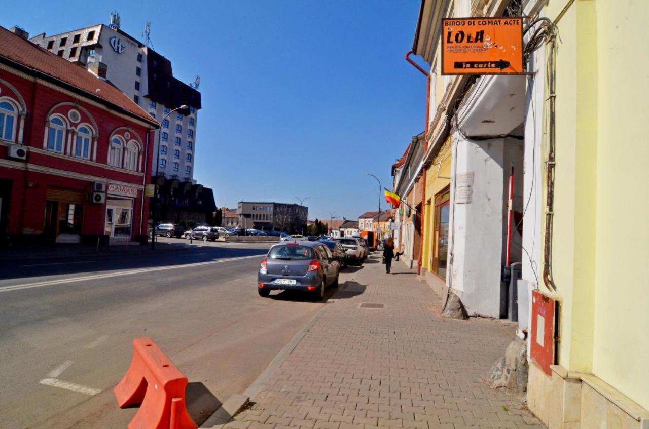 Apartament 4 Central Marosvásárhely Kültér fotó