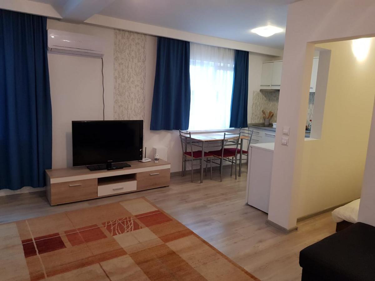 Apartament 4 Central Marosvásárhely Kültér fotó